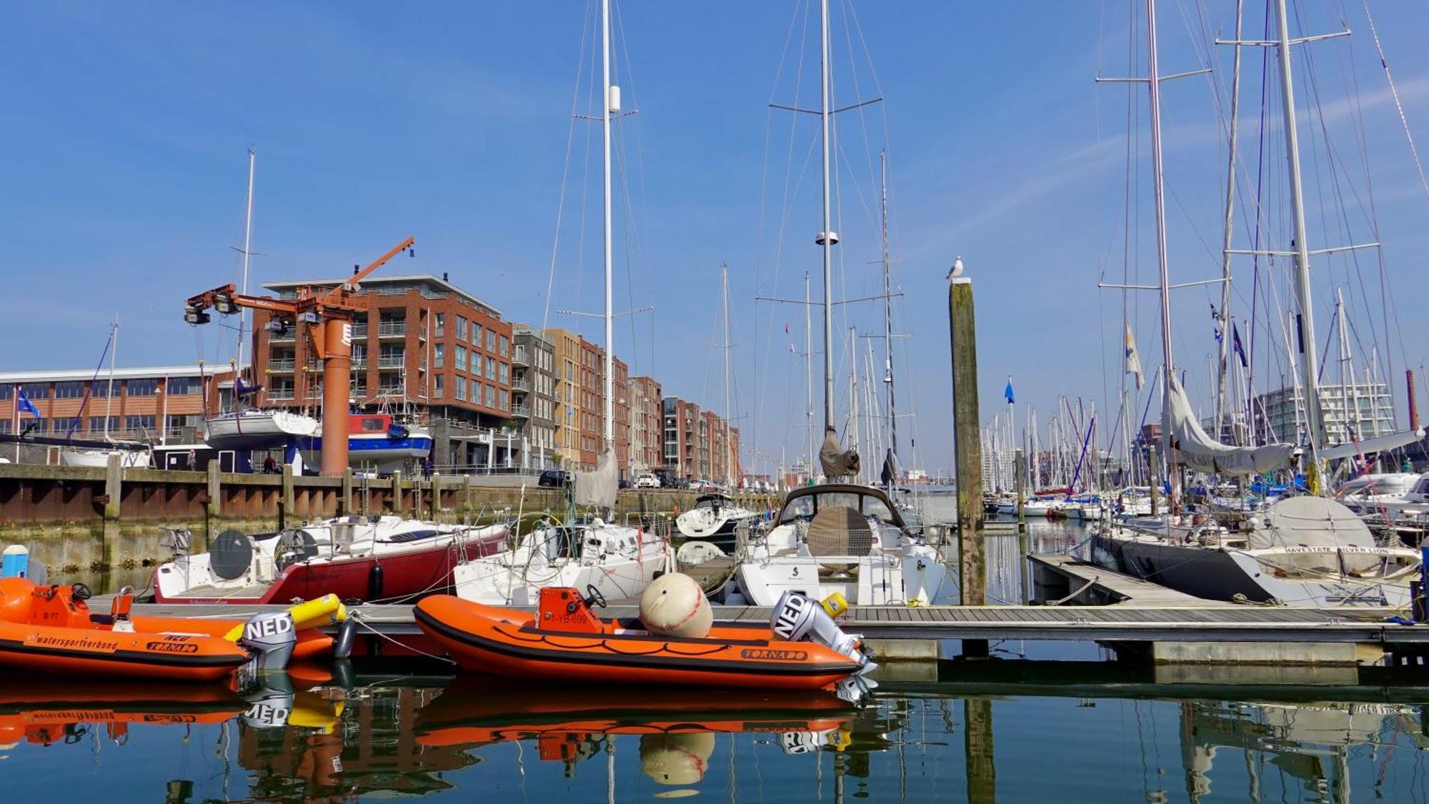 Bizstay Harbour Ii Scheveningen * The Hague